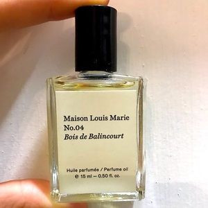 Maison Louis Marie No. 04 - just like Santal 33